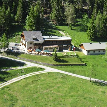 Отель Gasthof Untere Valentinalm Plocken Экстерьер фото
