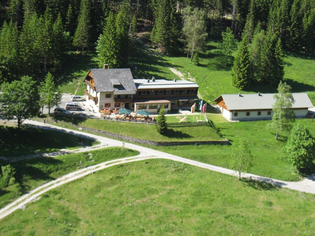 Отель Gasthof Untere Valentinalm Plocken Экстерьер фото